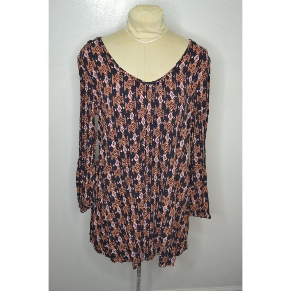 Billabong Women's Medium Blue Aztec Long Sleeve Round Neck Tunic Top